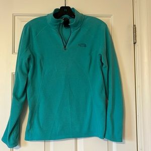 North face pull over